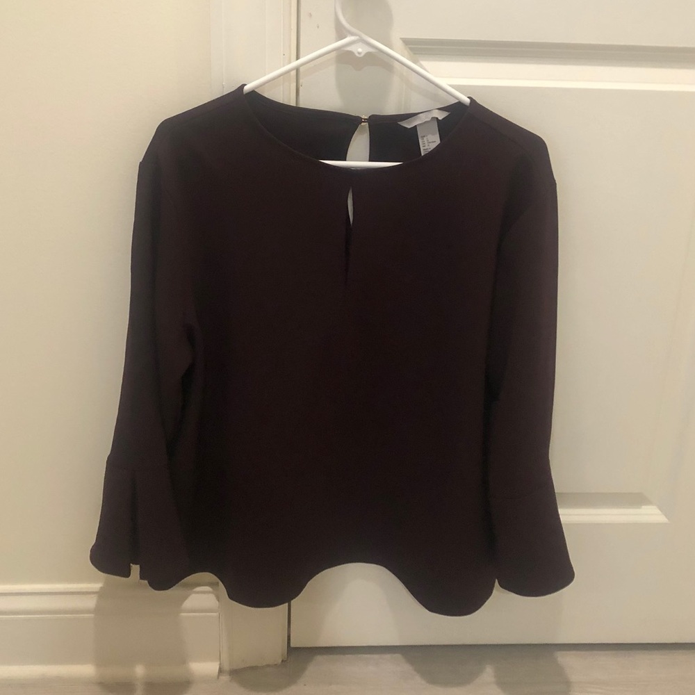Flowy maroon business shirt
